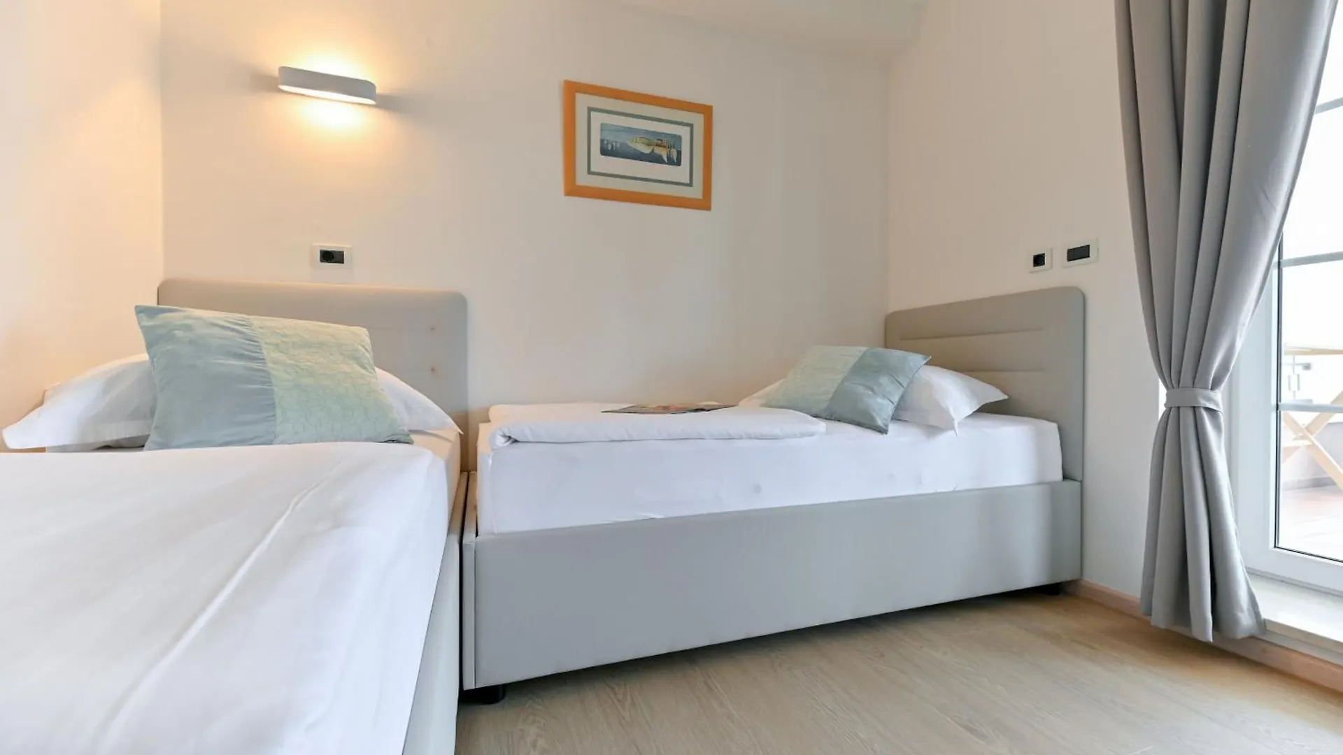 فندق مبيت وإفطار زادار Villa Hresc S