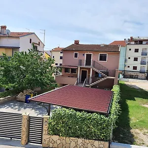 Apartment Denis & Lucija